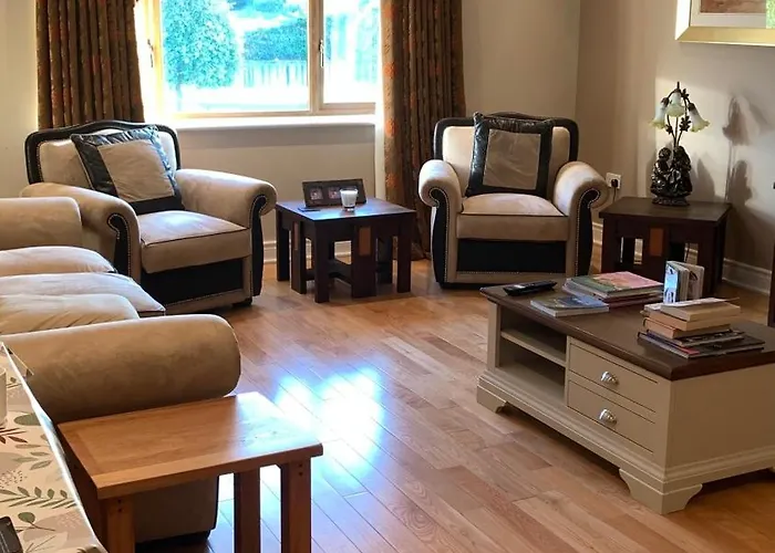 St John's 3* Roscommon