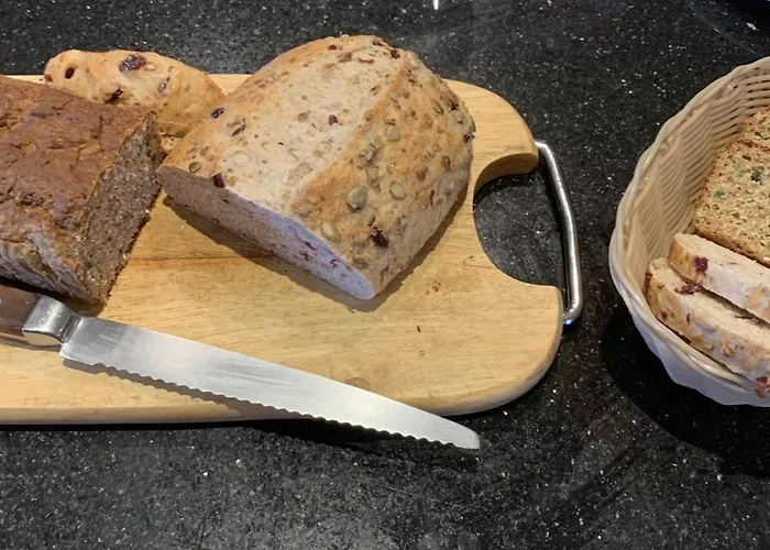 St John's 3* Roscommon